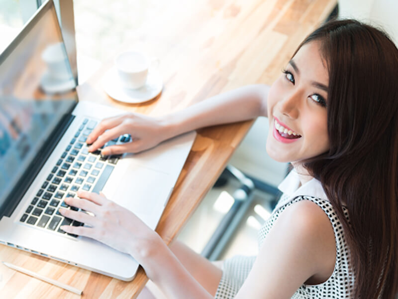 Hình ảnh học tiếng anh online trên máy tính số 4 Hình ảnh học tiếng anh online trên máy tính số 4