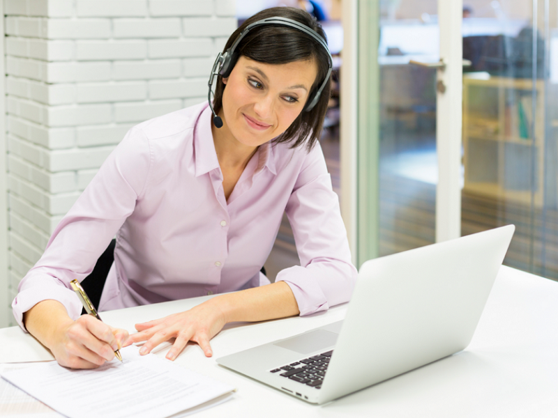 Hình ảnh học tiếng anh online trực tiếp với người nước ngoài số 2 Hình ảnh học tiếng anh online trực tiếp với người nước ngoài số 2