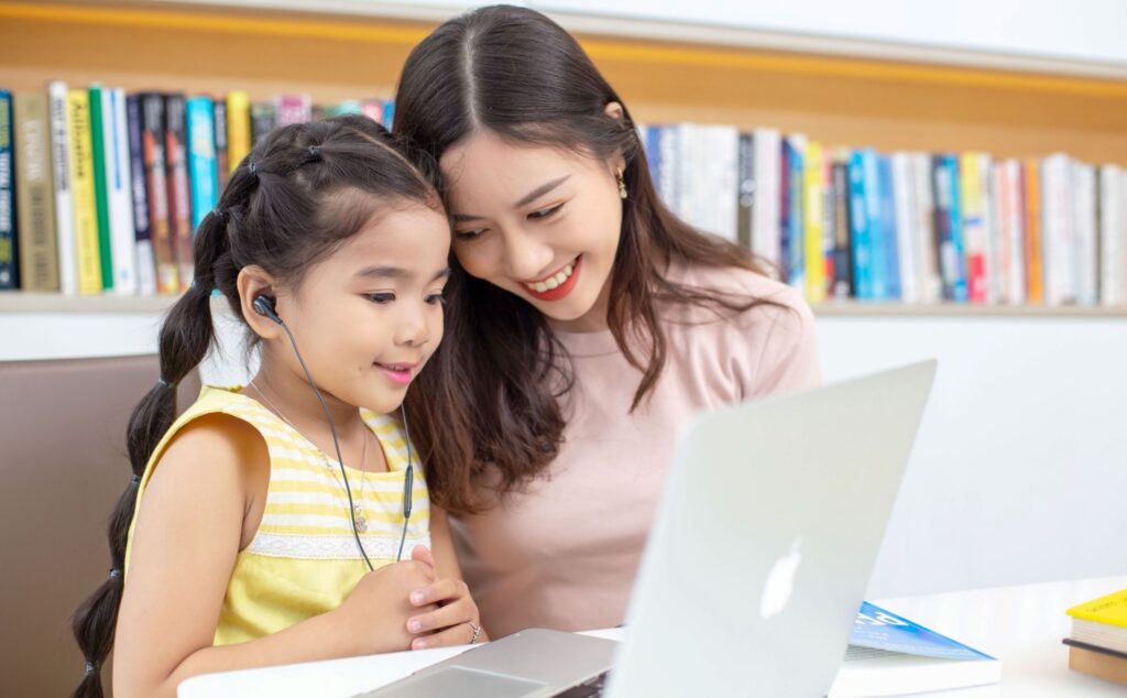 hình ảnh khóa học phát âm tiếng anh online số 2 hinh-anh-khoa-hoc-phat-am-tieng-anh-online-so-2.jpg
