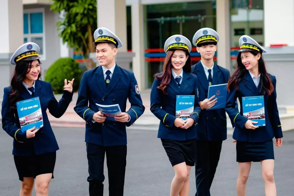 hình ảnh tiếng anh giao tiếp hàng hải số 4 hinh-anh-tieng-anh-giao-tiep-hang-hai-so-4.webp