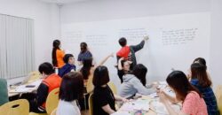 Dân văn phòng nên luyện phản xạ tiếng Anh như nào sau giờ làm?