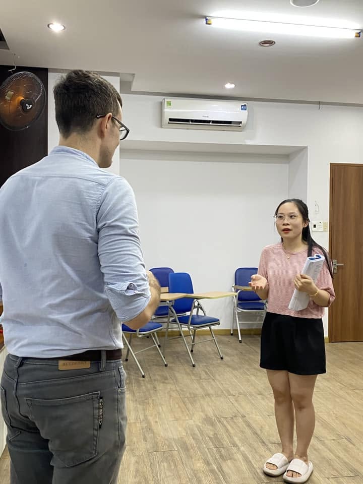  "Luyện speaking theo workplace scenario giúp nhiều dân văn phòng phản xạ nhanh hơn trong công việc"